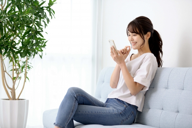 女性